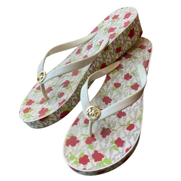 Michael Kors Bedford Platform Thong FlipFlops Vanilla Floral Logo Size: 10 - Picture 1 of 8